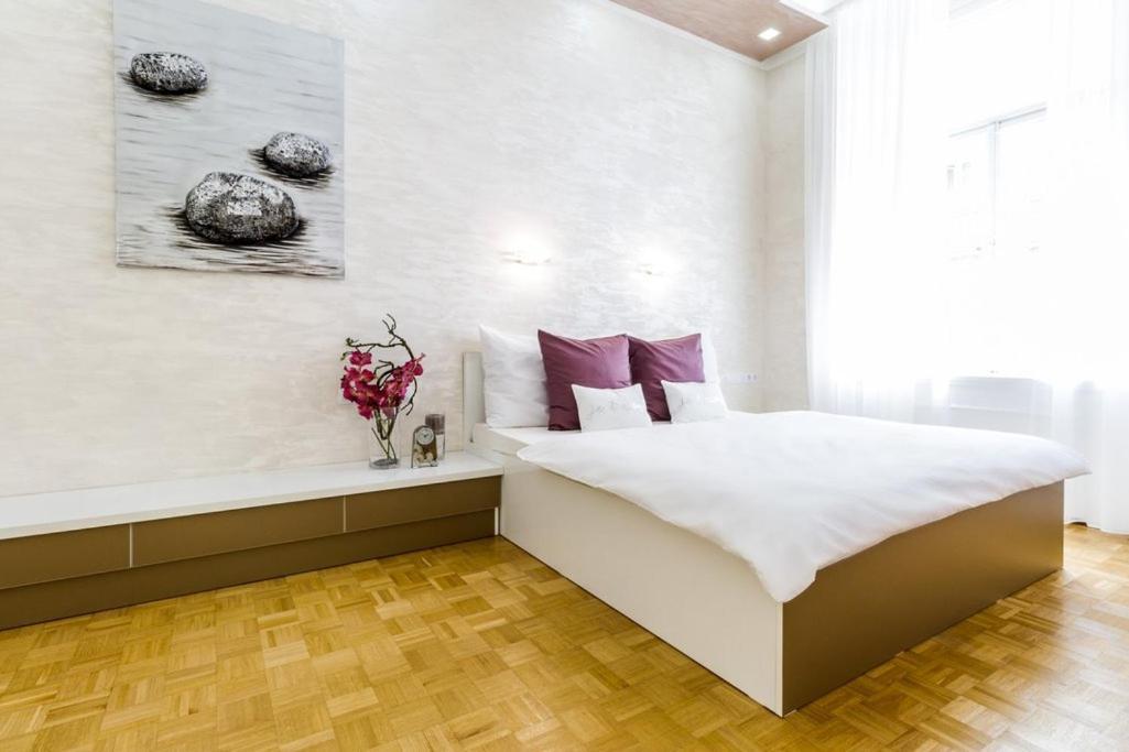 براغ Stylish Apartment 5 Minutes Walk From City Center المظهر الخارجي الصورة