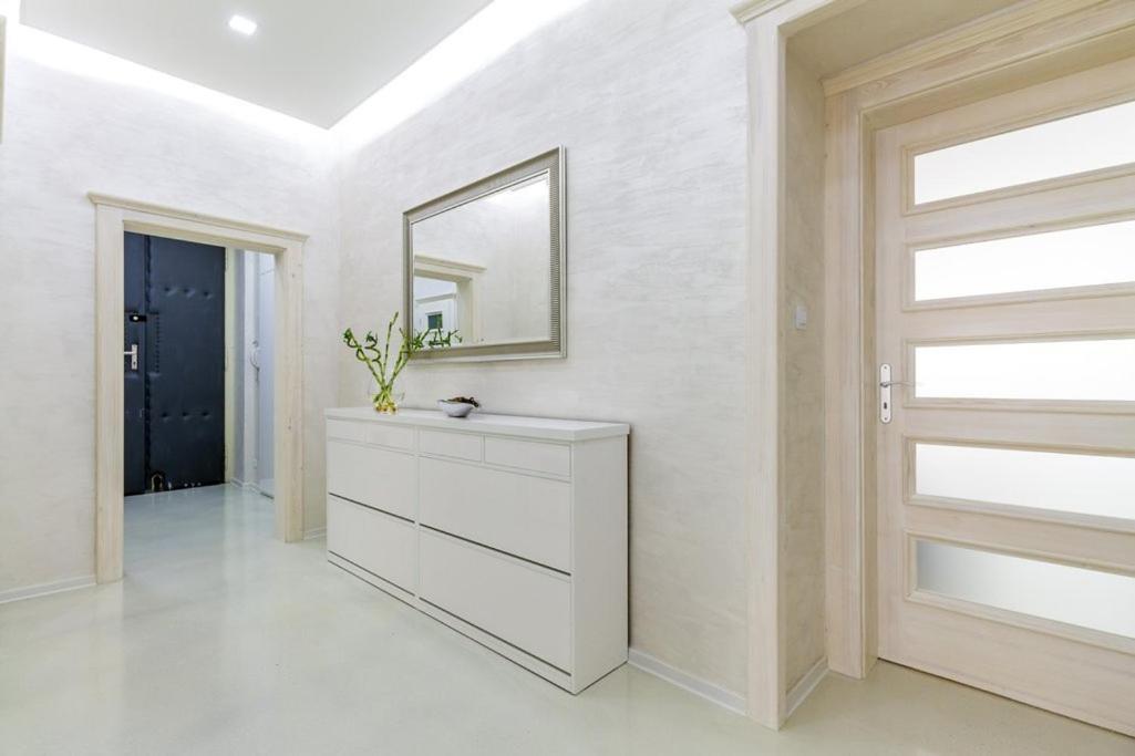 براغ Stylish Apartment 5 Minutes Walk From City Center المظهر الخارجي الصورة
